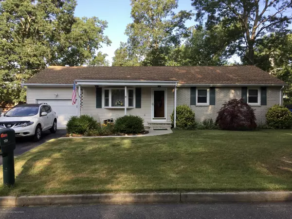 1124 Wake Forest Drive, Toms River, NJ 08753