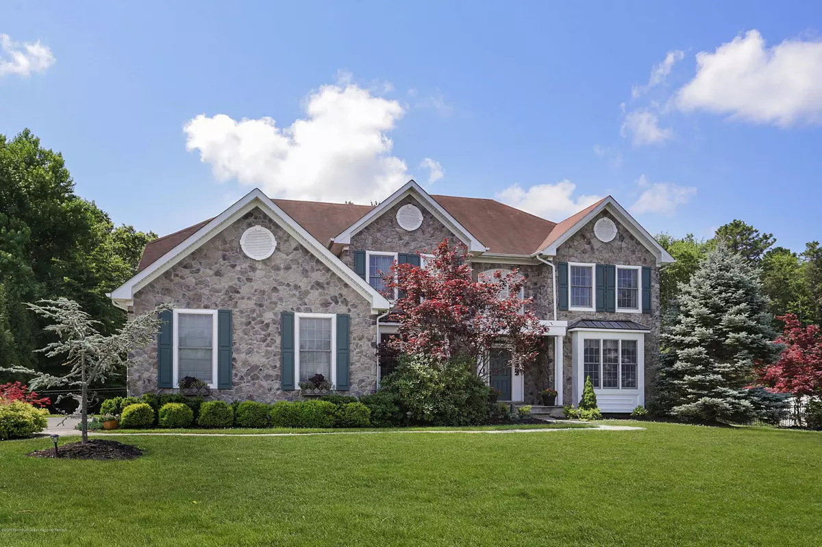 Farmingdale, NJ 07727,9 Deerpath Drive