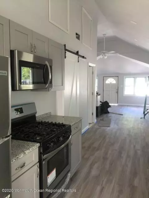 West Belmar, NJ 07719,160912 Pine Tree Way