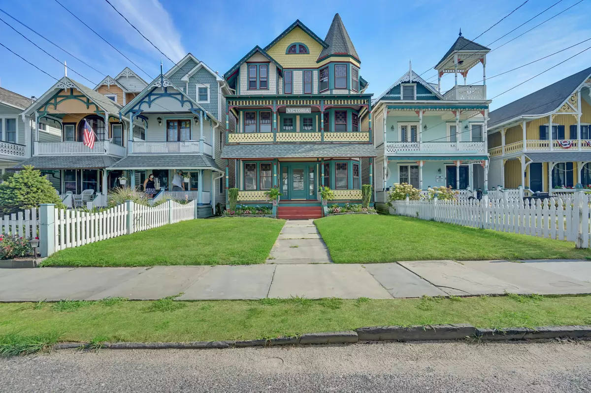 Ocean Grove, NJ 07756,7 Embury Avenue