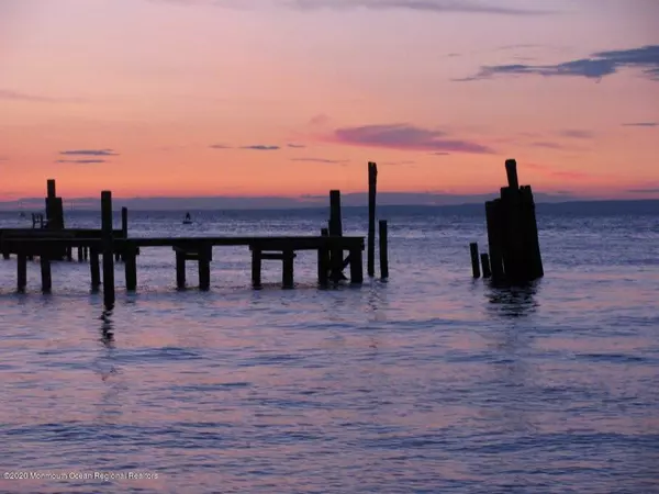 Highlands, NJ 07732,26 Waterwitch Avenue