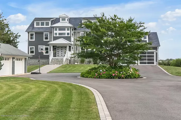 670 Little Silver Point Road, Little Silver, NJ 07739