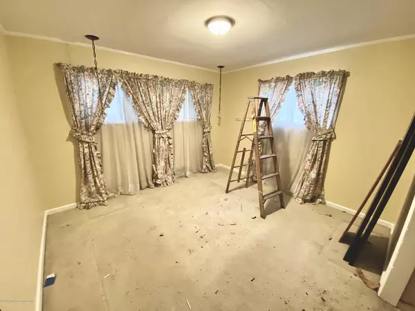 Matawan, NJ 07747,44 Amboy Road