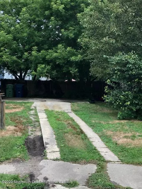 Neptune Township, NJ 07753,218 Hamilton Avenue