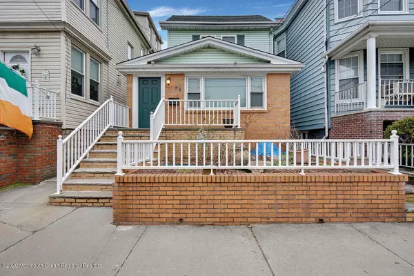 88 W 9th Street, Bayonne, NJ 07002