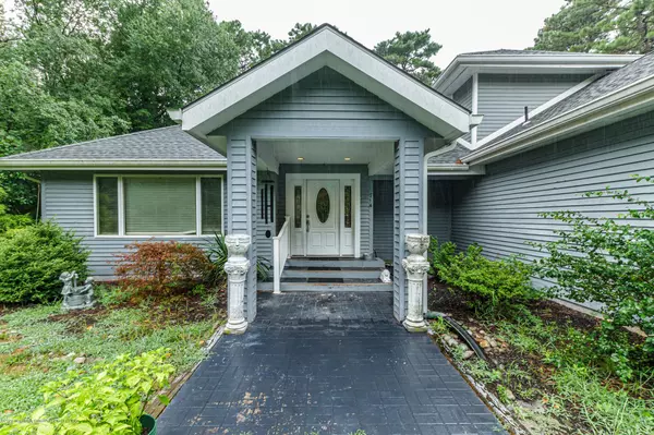 714 S 2nd Avenue, Galloway, NJ 08205