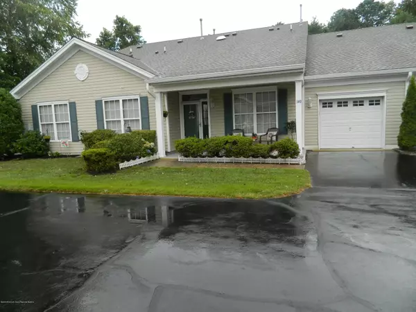 140 Greenlawns Drive, Lakewood, NJ 08701