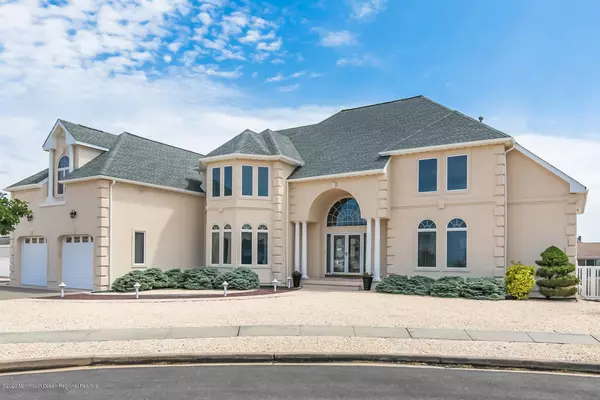 292 Curtis Point Drive, Mantoloking, NJ 08738