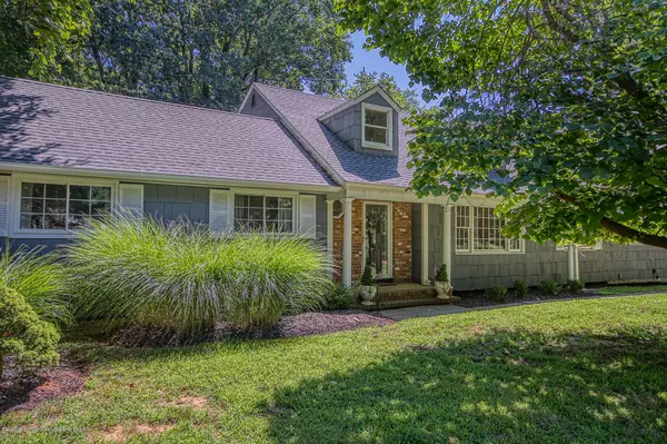 15 Georgetown Road, Colts Neck, NJ 07722