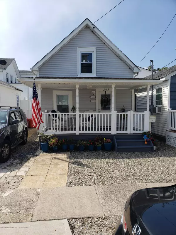 Seaside Heights, NJ 08751,205 Dupont Avenue