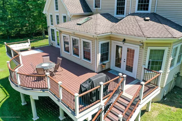 Millstone, NJ 08510,326 Monmouth Road