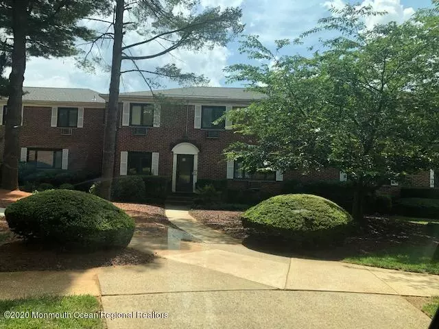 Red Bank, NJ 07701,207 Manor E