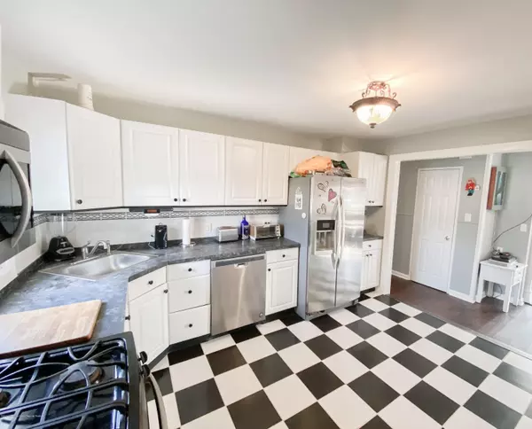 Hamilton, NJ 08690,2076 Yardville Hamilton Squ Road