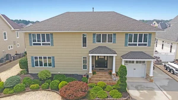 1927 Mizzen Road, Toms River, NJ 08753