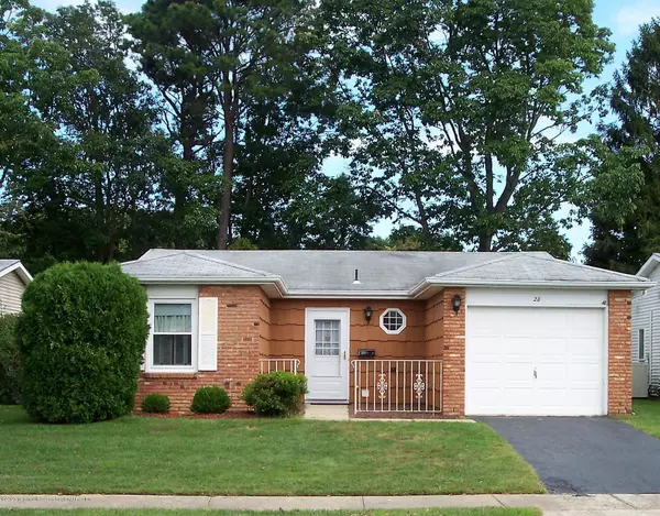 28 Arms Court, Brick, NJ 08723