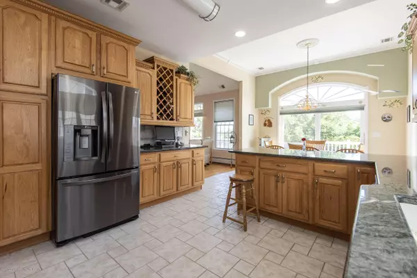 Lanoka Harbor, NJ 08734,1031 Laurel Boulevard