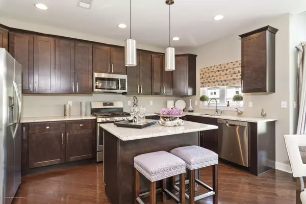 Bayville, NJ 08721,2 Paddock Court