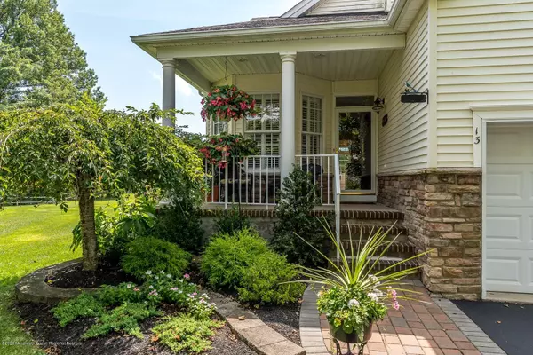 13 Fair Oaks Lane, Ocean Twp, NJ 07712