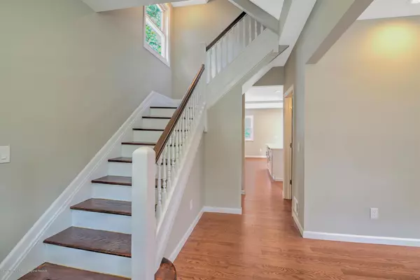 Bloomfield, NJ 07003,35 Williamson Avenue