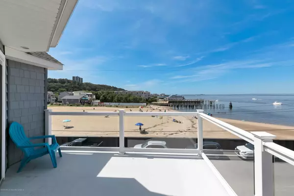 Highlands, NJ 07732,7 Snug Harbor Avenue