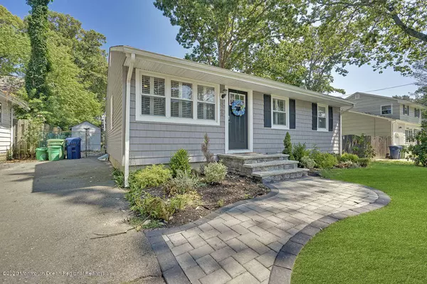 Neptune Township, NJ 07753,425 Glenmere Avenue