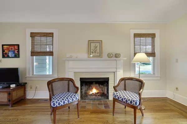 Spring Lake, NJ 07762,207 Monroe Avenue