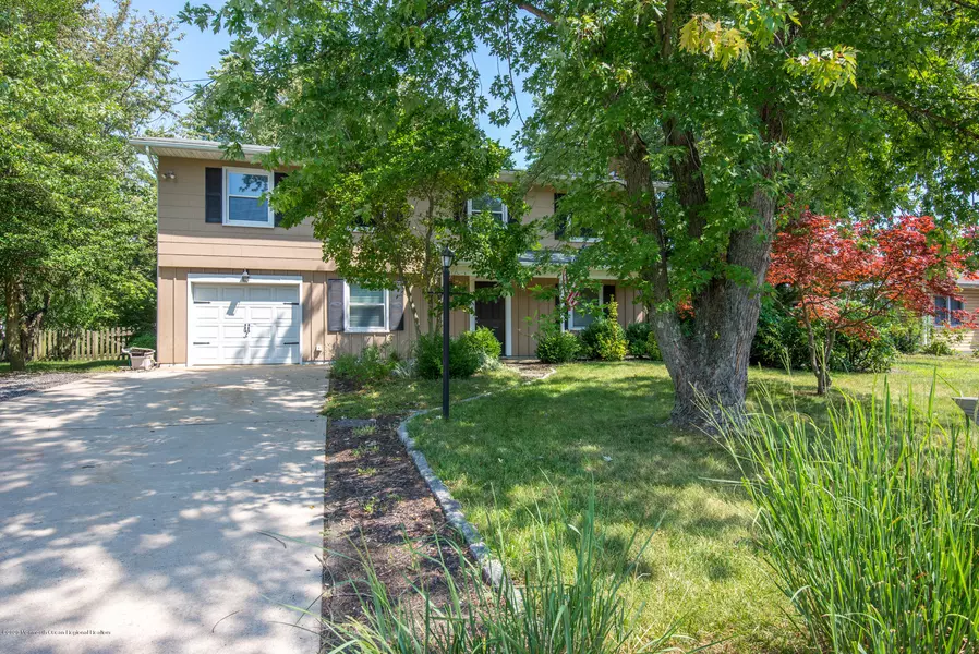 401 Predmore Avenue, Lanoka Harbor, NJ 08734