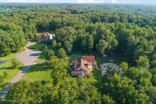 Millstone, NJ 08535,6 Red Owl Court