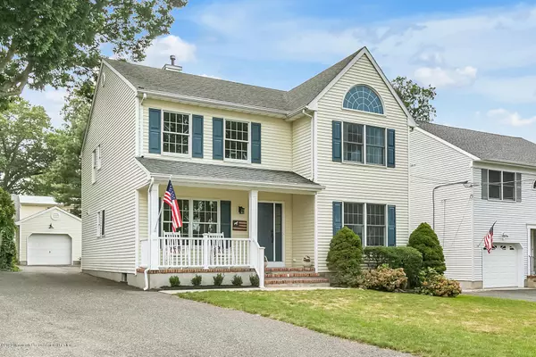 42 Avenue Of Two Rivers, Rumson, NJ 07760