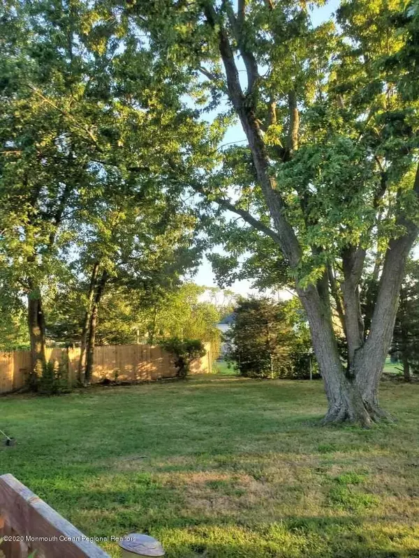 Neptune Township, NJ 07753,711 W Lawn