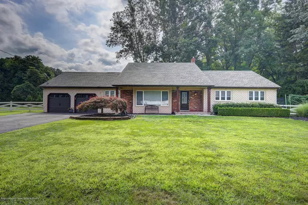 1 Winnipeg Court, Morganville, NJ 07751