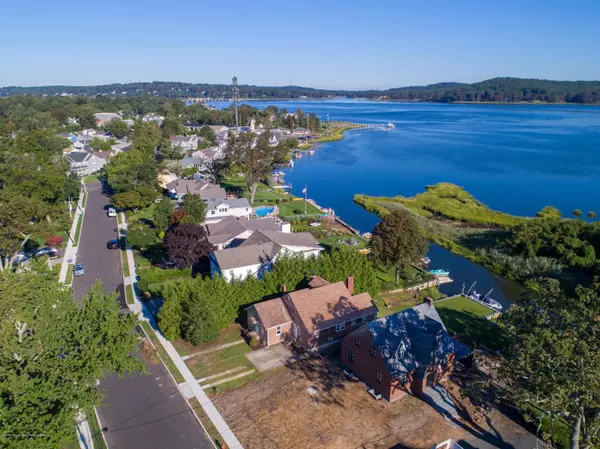 Rumson, NJ 07760,17 Highland Avenue