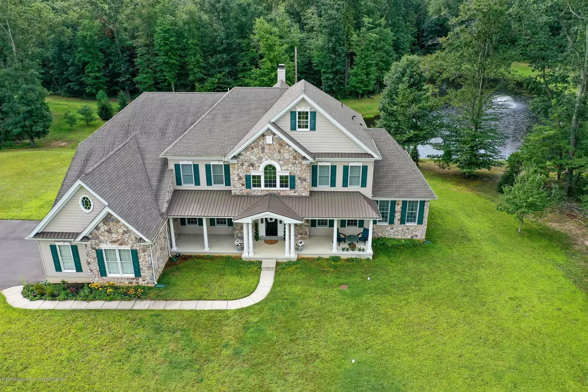 Cream Ridge, NJ 08514,5 Steeple Chase Court