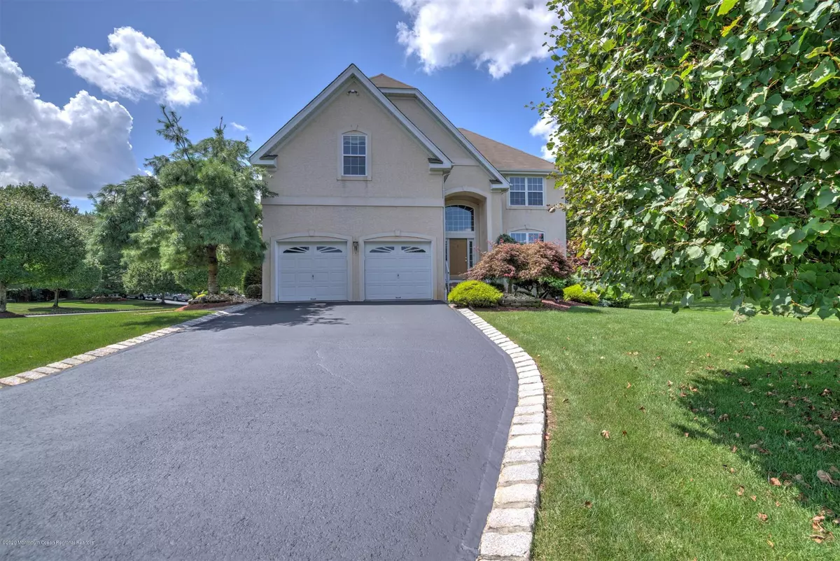 Morganville, NJ 07751,208 Hickory Lane