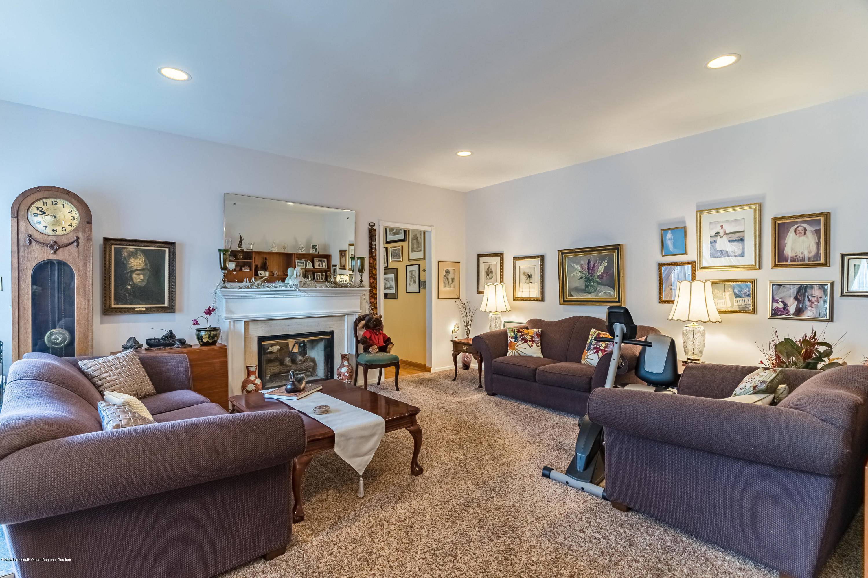 Manahawkin, NJ 08050,15 Highland Drive