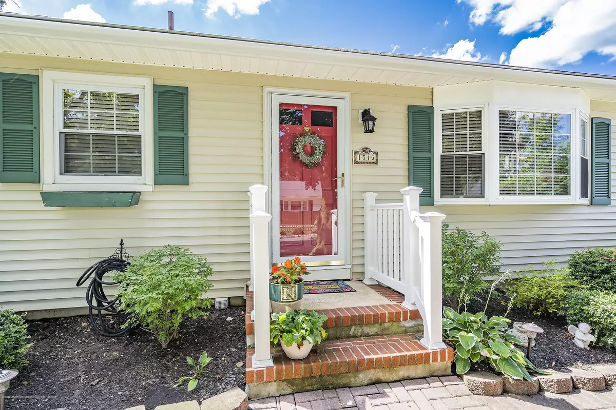 Wall, NJ 07719,1515 Edgemere Road