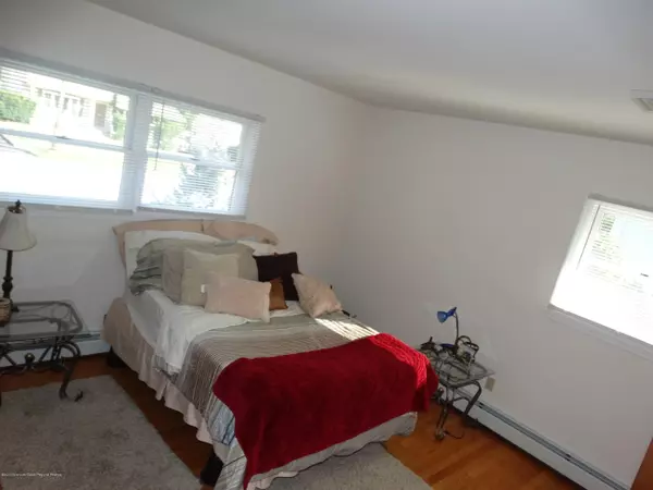 Parlin, NJ 08859,1073 Bordentown Avenue