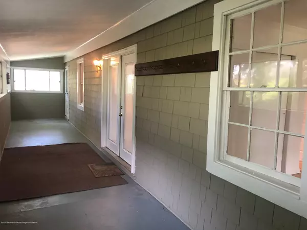 Highlands, NJ 07732,18 Bay Street