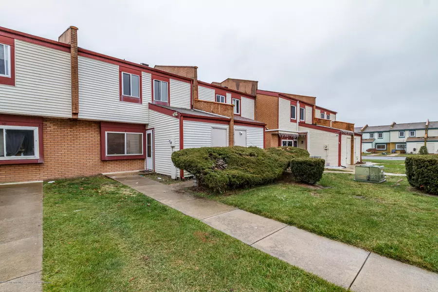 8 Foxwood Court #94, Brick, NJ 08724