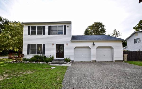 114 Bow Street, Bayville, NJ 08721