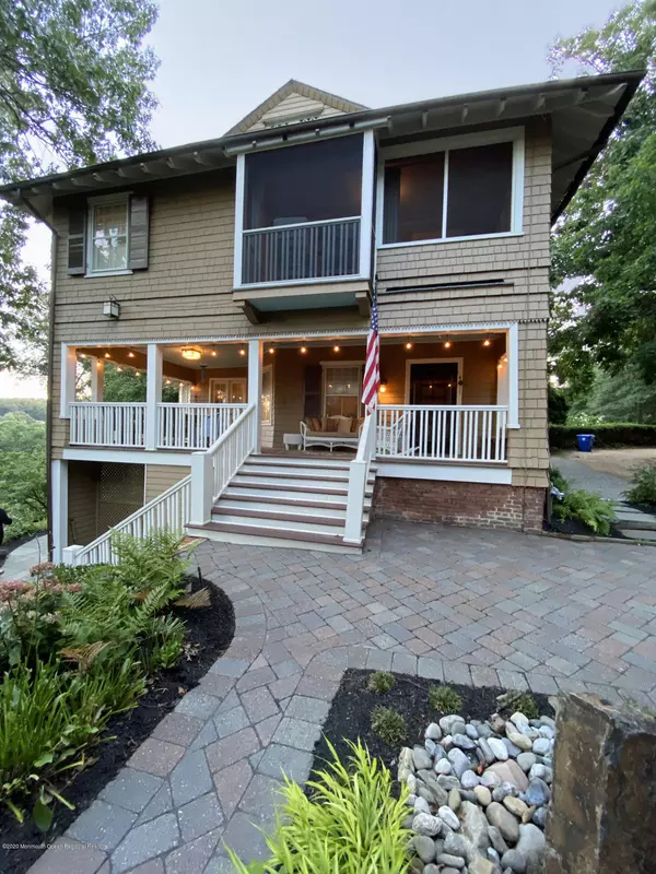 Highlands, NJ 07732,38 E Twin Road