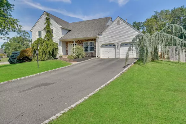 Marlboro, NJ 07746,18 Justin Court