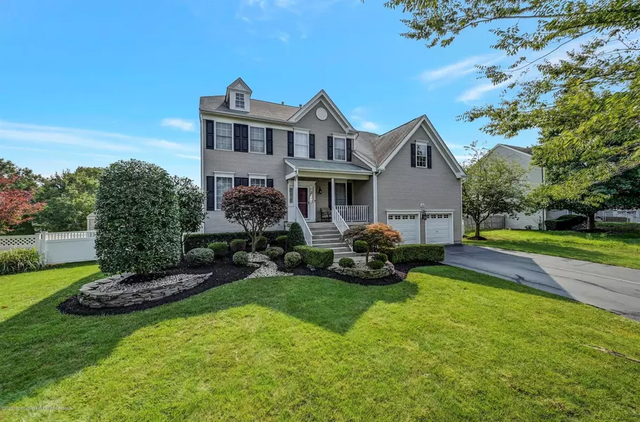 106 Princeton Oval, Freehold, NJ 07728