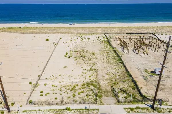 Mantoloking, NJ 08738,1207 Ocean Avenue