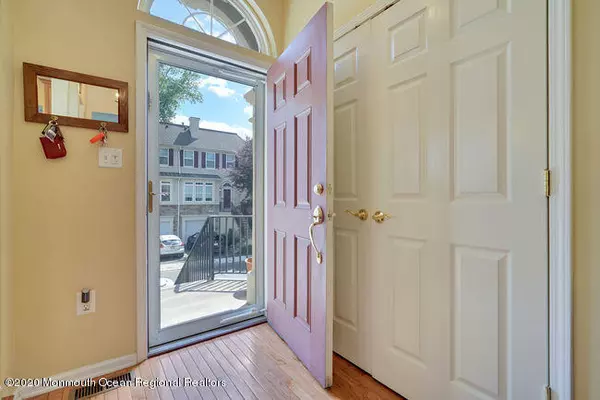 Aberdeen, NJ 07747,26 W Aspen Way