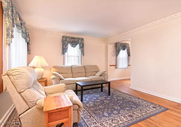 Kenilworth, NJ 07033,421 Coolidge Drive