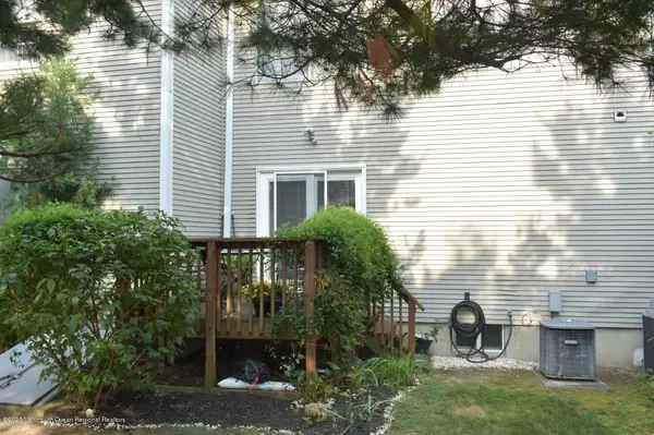 Holmdel, NJ 07733,127 Northampton Drive