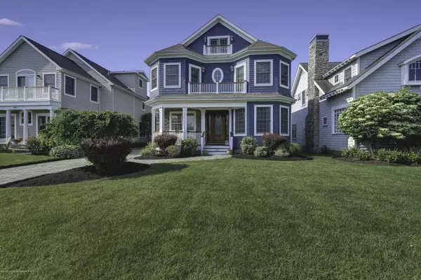 Sea Girt, NJ 08750,302 Beacon Boulevard