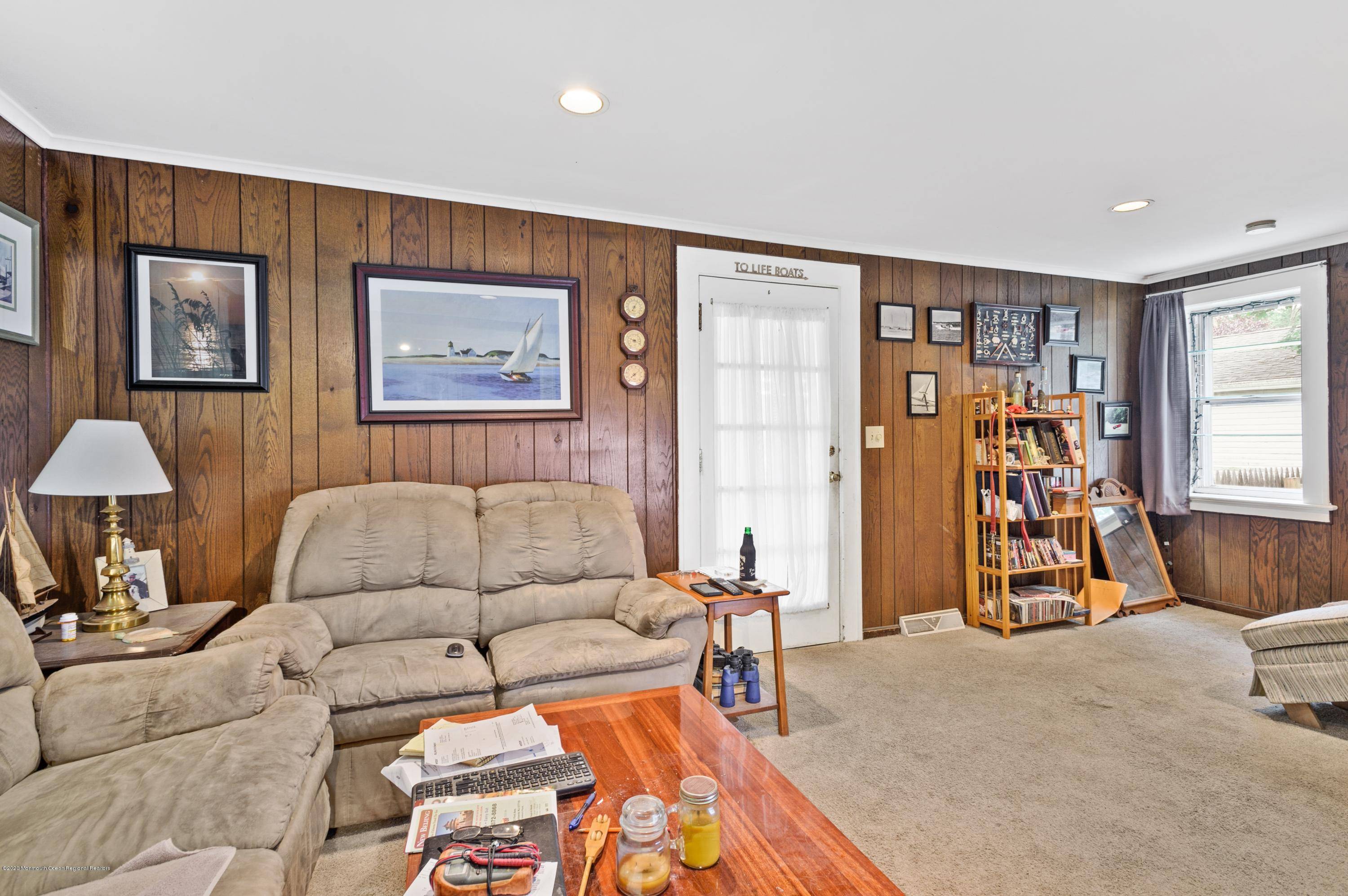 Leonardo, NJ 07737,37 Bellevue Avenue