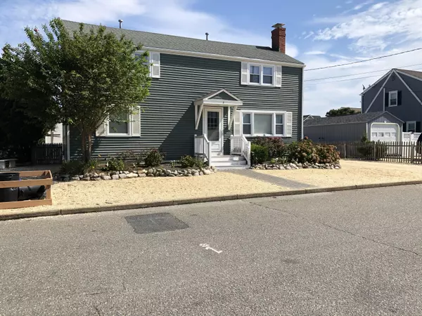 9 E Colorado Avenue, Long Beach Twp, NJ 08008